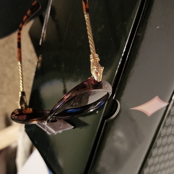 Fashion Sunglassed - Picture 8 of 15